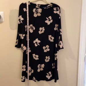 Tommy Hilfiger Black Floral Swing Dress sz 4
